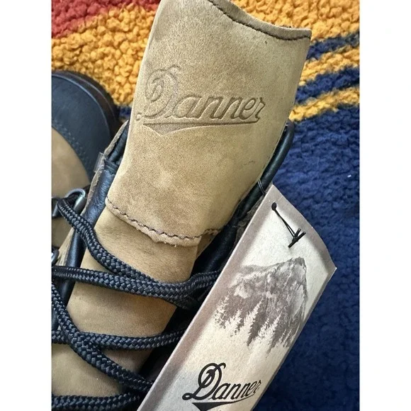 DS NWOB Danner Made In USA Combat Hiker 43513x Leather Boots Size 11 New Vibram